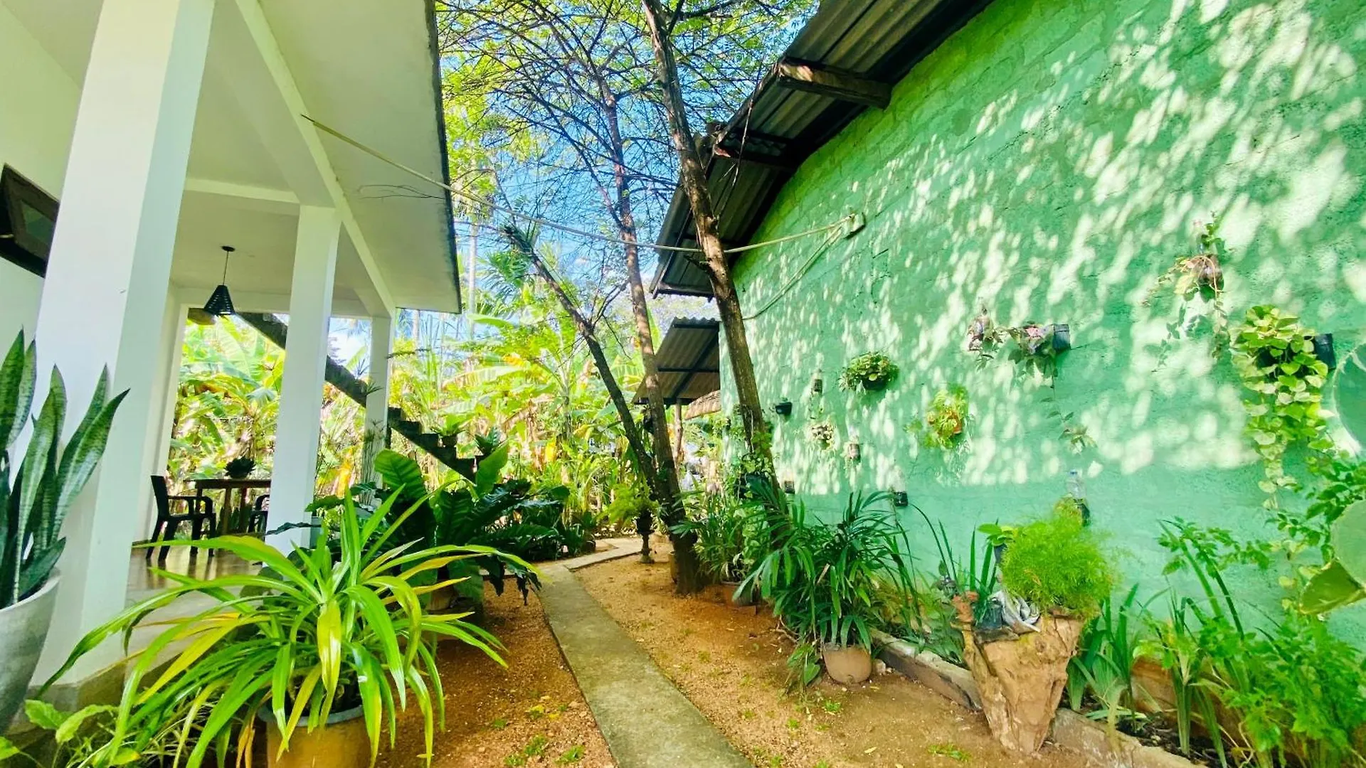 Dimuthu Green Villa Sigiriya